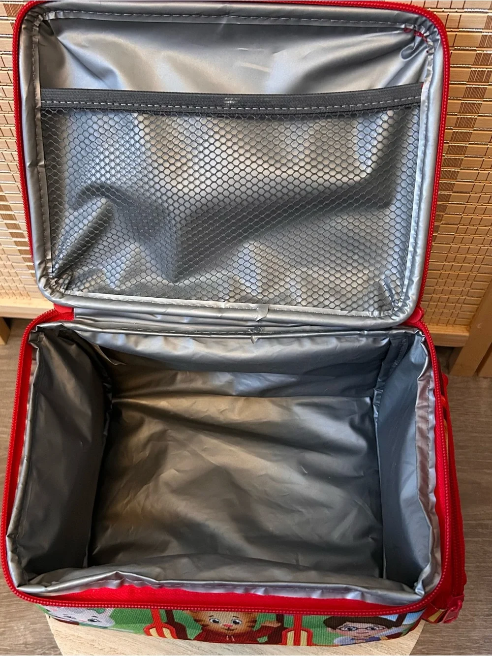 Daniel Tiger Trolley Shaped Lunchbox Reusable Tote Bag Mesh Pocket RARE HTF